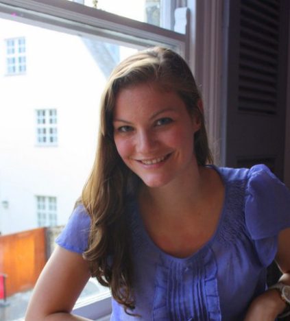 Bio photo of Annette LaRocco